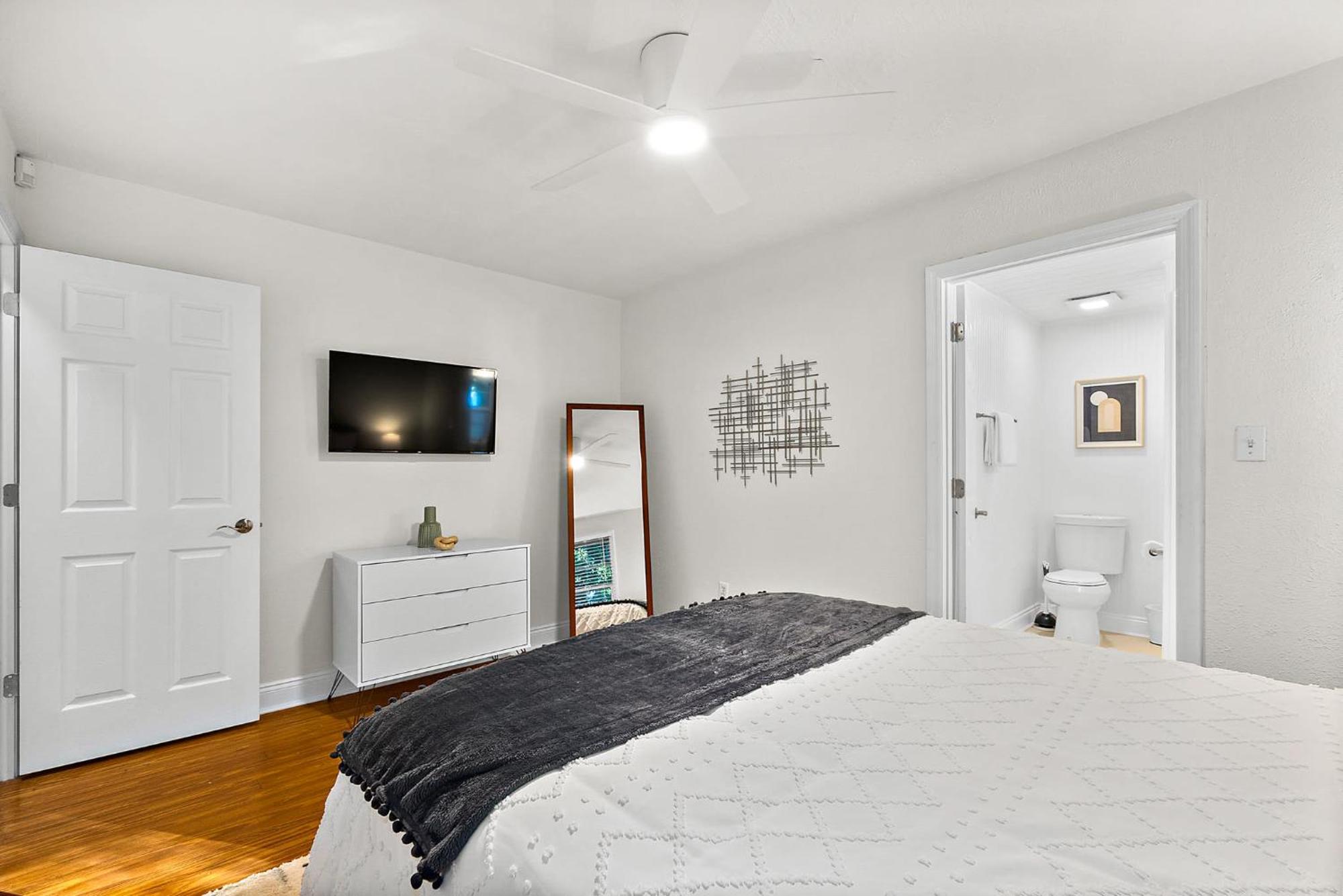 Appartamento Private Uptown Flat - Walk To Nights Of Lights! St. Augustine Esterno foto